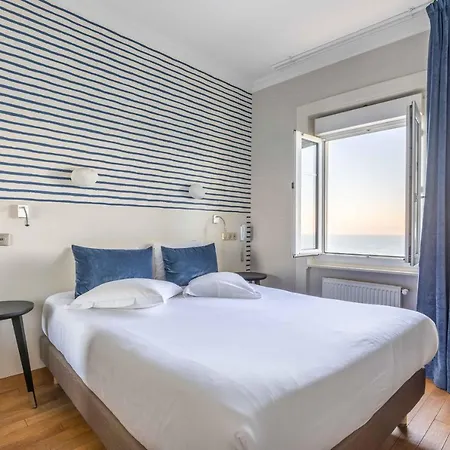 Kyriad Malo Centre Отель 3*