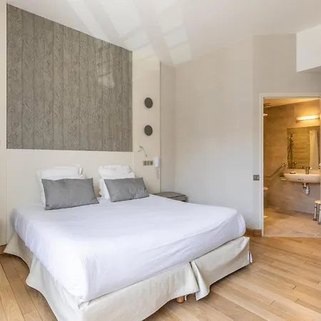 Kyriad Malo Centre Отель 3*